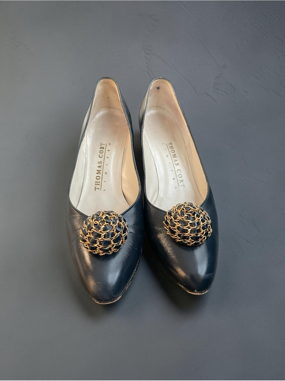 Vintage 80s Thomas Cort Conti Navy Leather Pumps Gold Chain Medallion Heels